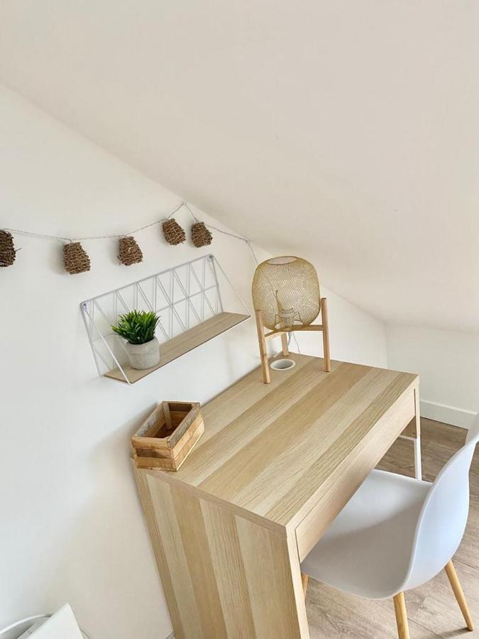 Studios Charmants Cosy A 5 Minutes Du Centre-Ville Bourges Luaran gambar