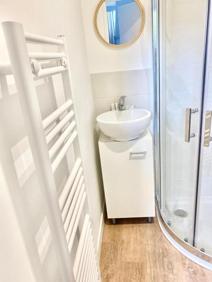 Studios Charmants Cosy A 5 Minutes Du Centre-Ville Bourges Luaran gambar