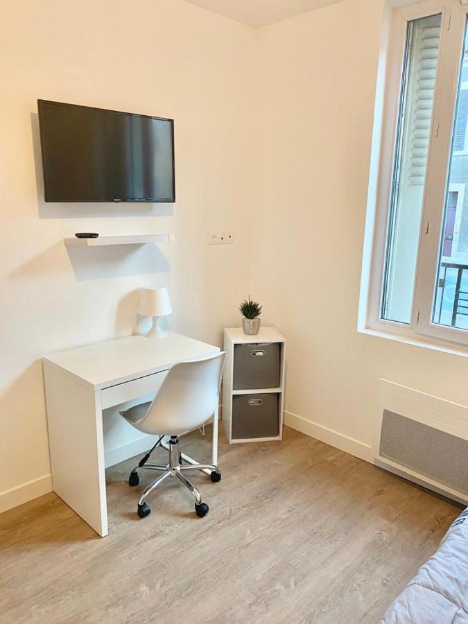 Studios Charmants Cosy A 5 Minutes Du Centre-Ville Bourges Luaran gambar